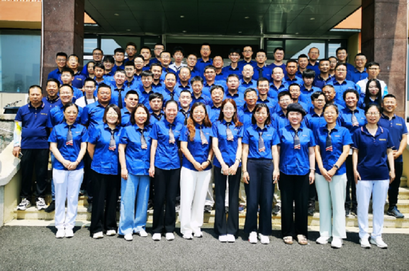 熱烈慶祝海博電氣2023年中工作總結會(huì )議暨團建活動(dòng)圓滿(mǎn)收官